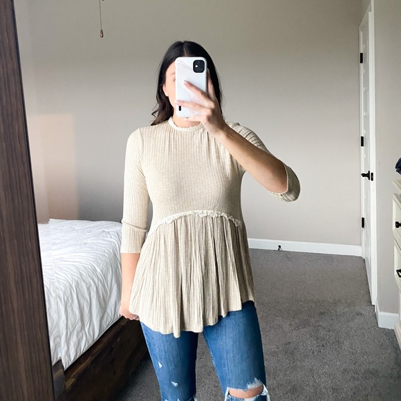 Tan Babydoll Top with Lae Detail - Picture 1 of 4